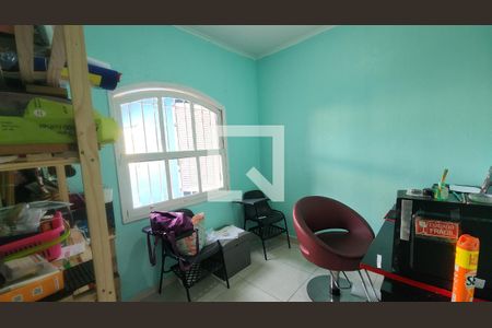 Quarto 2 de casa para alugar com 8 quartos, 280m² em Parque Santa Rosa, Suzano