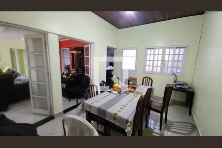 Sala de Jantar de casa para alugar com 8 quartos, 280m² em Parque Santa Rosa, Suzano