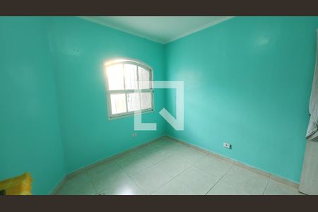 Quarto 1 de casa para alugar com 8 quartos, 280m² em Parque Santa Rosa, Suzano