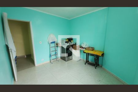 Quarto 1 de casa para alugar com 8 quartos, 280m² em Parque Santa Rosa, Suzano