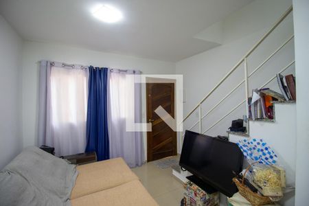 Sala de casa de condomínio à venda com 2 quartos, 55m² em Itaquera, São Paulo