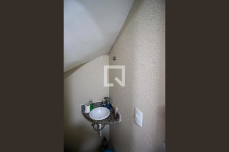 Lavabo de casa de condomínio à venda com 2 quartos, 55m² em Itaquera, São Paulo