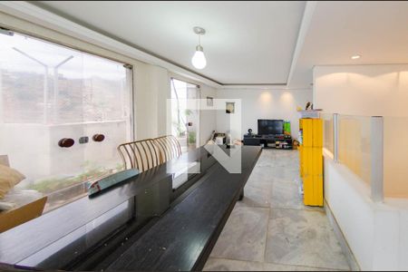 Sala 2 de apartamento à venda com 5 quartos, 280m² em Vila Paris, Belo Horizonte