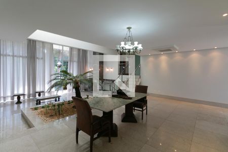 Sala de Estar / Jantar de casa à venda com 5 quartos, 607m² em Braúnas, Belo Horizonte