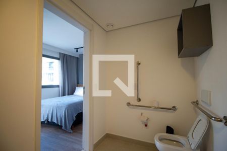Banheiro de apartamento à venda com 1 quarto, 30m² em Jardim das Acacias, São Paulo