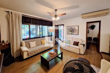 Sala 1 de casa à venda com 4 quartos, 300m² em Badu, Niterói