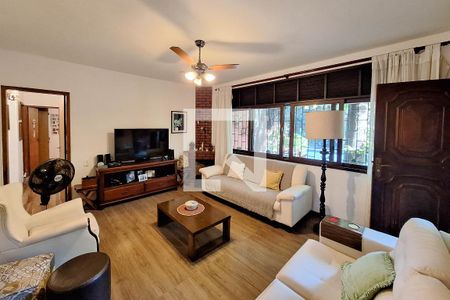 Sala 1 de casa à venda com 4 quartos, 300m² em Badu, Niterói