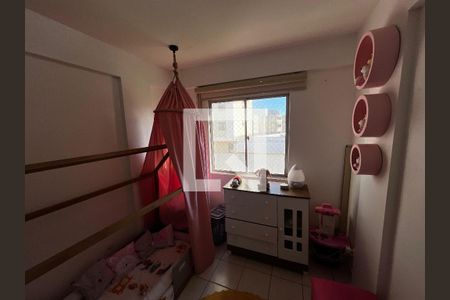 Quarto 2 de apartamento para alugar com 2 quartos, 48m² em Samambaia, Brasília