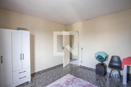 Casa 1 - Quarto 1 de casa à venda com 5 quartos, 220m² em Conceição, Diadema