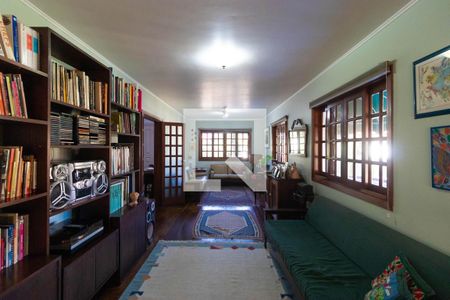 Sala de casa de condomínio à venda com 4 quartos, 350m² em Jardim das Paineiras, Campinas