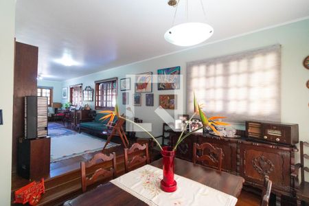 Sala de casa de condomínio à venda com 4 quartos, 350m² em Jardim das Paineiras, Campinas