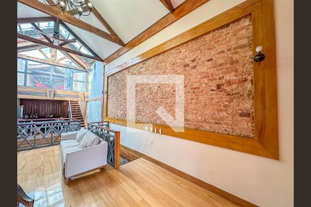 Sala de casa à venda com 2 quartos, 300m² em Lapa, Rio de Janeiro