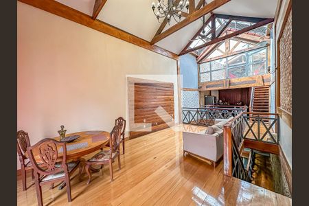 Sala de casa à venda com 2 quartos, 300m² em Lapa, Rio de Janeiro