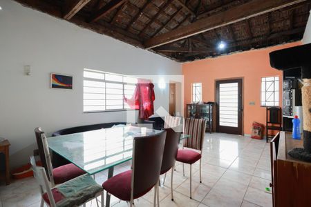 Sala de casa para alugar com 2 quartos, 1000m² em Vila Prado, São Paulo