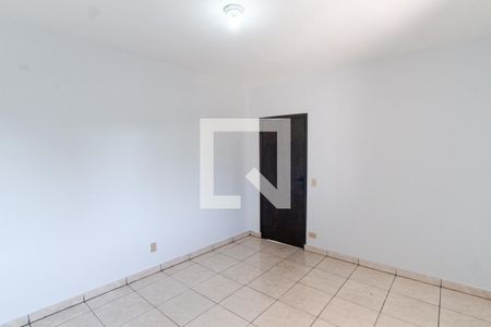 Quarto 2 de casa para alugar com 2 quartos, 100m² em Jardim Andarai, São Paulo