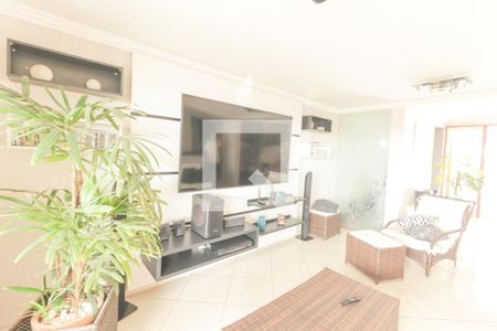 Sala de casa à venda com 4 quartos, 358m² em Vila Nova Esperia, Jundiaí