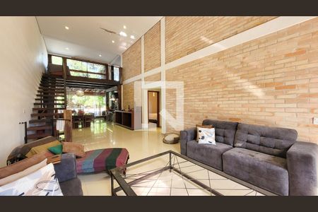 Sala de casa de condomínio à venda com 2 quartos, 250m² em Parque Xangrilá, Campinas