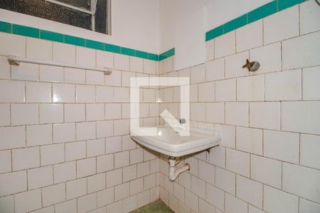 Banheiro de kitnet/studio à venda com 1 quarto, 25m² em Bom Fim, Porto Alegre