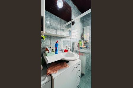 Banheiro de casa à venda com 2 quartos, 132m² em Jardim Rosa de Franca, Guarulhos