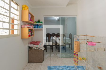 Casa à venda com 3 quartos, 230m² em Parque Residencial Vila União, Campinas