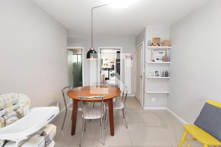 Sala de apartamento à venda com 2 quartos, 60m² em Fião, São Leopoldo