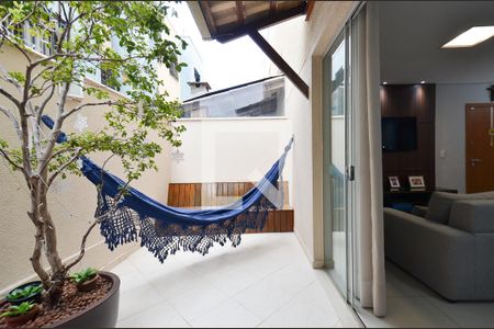 Area gourmet de apartamento à venda com 3 quartos, 123m² em Ana Lúcia, Belo Horizonte