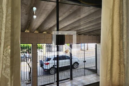 Vista de casa à venda com 3 quartos, 296m² em Jardim Lavinia, São Bernardo do Campo