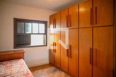 Quarto 1 de casa para alugar com 3 quartos, 240m² em Vila das Merces, São Paulo