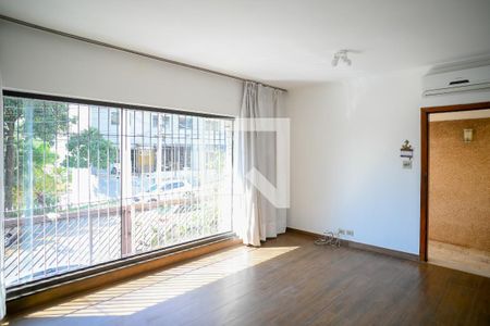 Sala de casa para alugar com 3 quartos, 240m² em Vila das Merces, São Paulo