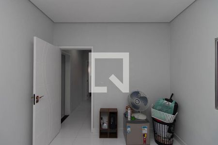 Quarto 1 de casa para alugar com 2 quartos, 200m² em Vila Nivi, São Paulo