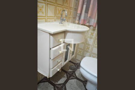 Lavabo de casa para alugar com 3 quartos, 360m² em Vila Antonina, São Paulo