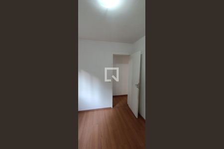 Quarto 2 de apartamento para alugar com 2 quartos, 49m² em Jardim Monte Alegre, Taboão da Serra