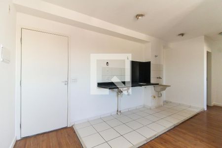 Sala/Cozinha de apartamento para alugar com 2 quartos, 40m² em Jardim Helena, São Paulo