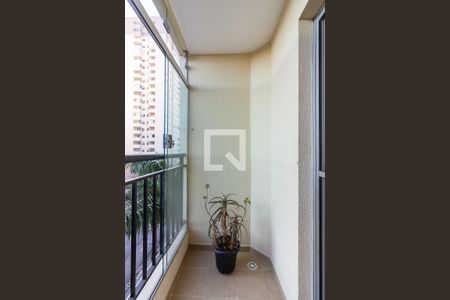 Sacada de apartamento à venda com 2 quartos, 54m² em Conceicao, Osasco