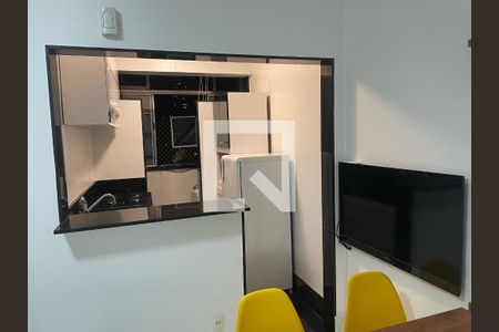 Cozinha de apartamento para alugar com 1 quarto, 40m² em Cruzeiro, Belo Horizonte