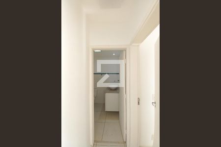 Corredor de apartamento à venda com 1 quarto, 63m² em Vila Nova, Campinas