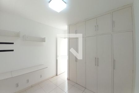 Quarto de apartamento à venda com 1 quarto, 63m² em Vila Nova, Campinas