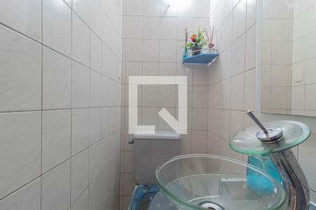 Lavabo 1 de casa à venda com 3 quartos, 130m² em Conjunto Habitacional Padre Jose de Anchieta, São Paulo