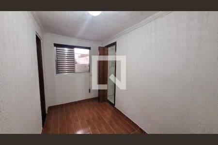 Sala de casa para alugar com 2 quartos, 75m² em Jardim Nossa Senhora D’ajuda, Itaquaquecetuba