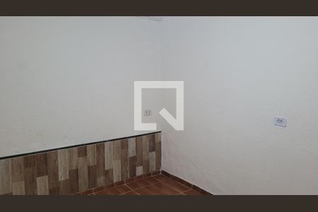 Quarto de casa para alugar com 2 quartos, 75m² em Jardim Nossa Senhora D’ajuda, Itaquaquecetuba