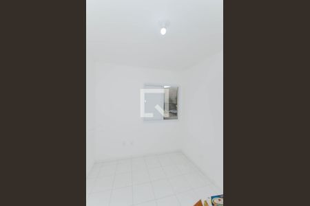 Quarto 2 de apartamento para alugar com 2 quartos, 43m² em Vila Alzira, Guarulhos