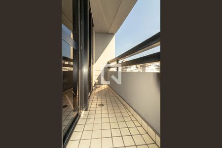 Sacada de kitnet/studio à venda com 1 quarto, 30m² em Cidade Jardim, São Paulo