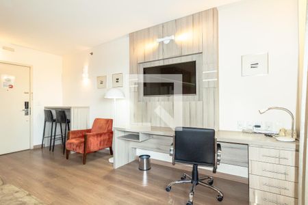 Studio de kitnet/studio à venda com 1 quarto, 30m² em Cidade Jardim, São Paulo