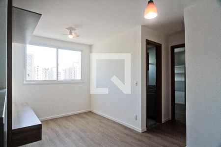 Sala de apartamento para alugar com 2 quartos, 45m² em Jardim Iris, São Paulo