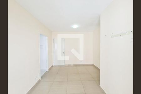 Sala de apartamento à venda com 2 quartos, 56m² em Jardim Flor da Montanha, Guarulhos