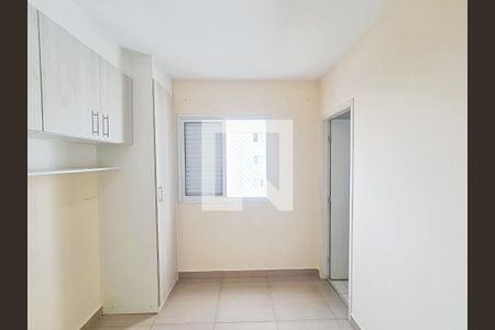 Suíte de apartamento à venda com 2 quartos, 56m² em Jardim Flor da Montanha, Guarulhos