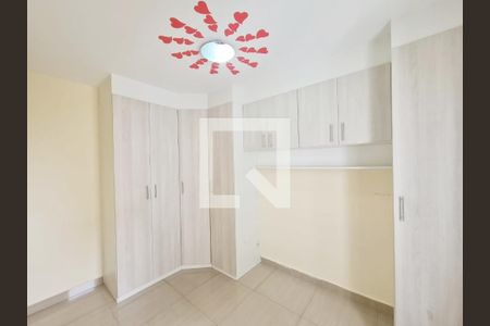 Suíte de apartamento à venda com 2 quartos, 56m² em Jardim Flor da Montanha, Guarulhos