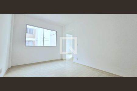 Sala/Cozinha de apartamento para alugar com 2 quartos, 47m² em Palmital, Lagoa Santa