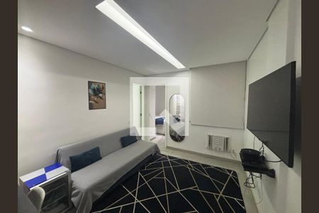 Sala de apartamento à venda com 1 quarto, 32m² em Leblon, Rio de Janeiro