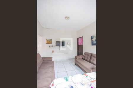 Sala de casa à venda com 2 quartos, 277m² em Ayrosa, São Paulo